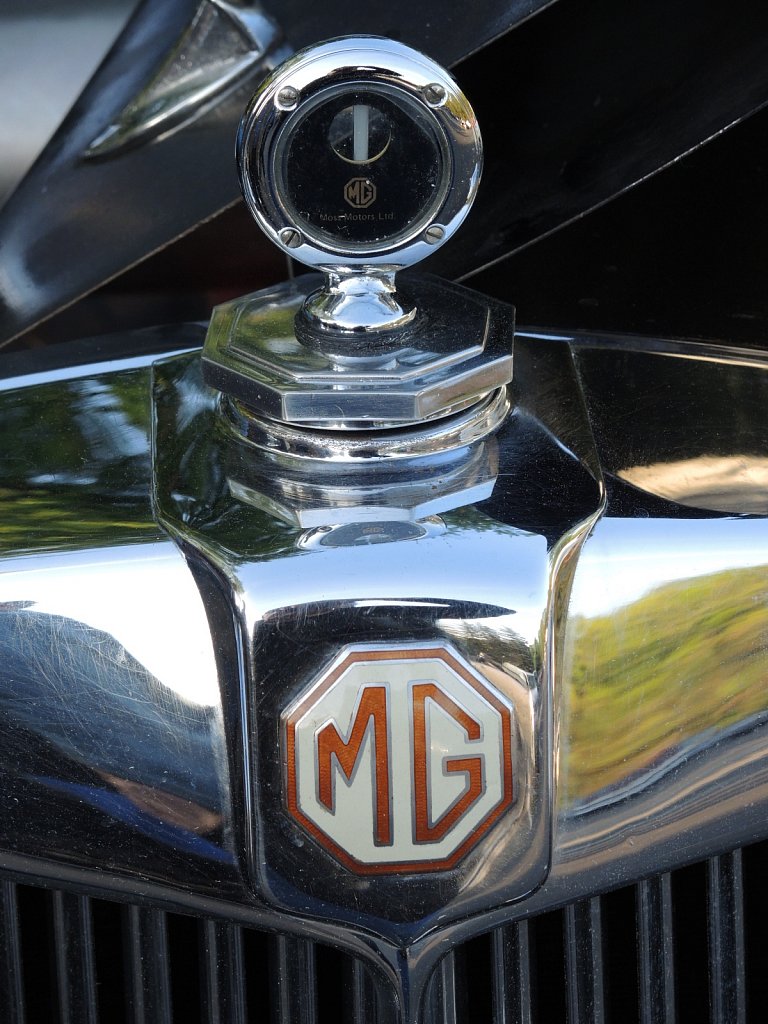 MG
