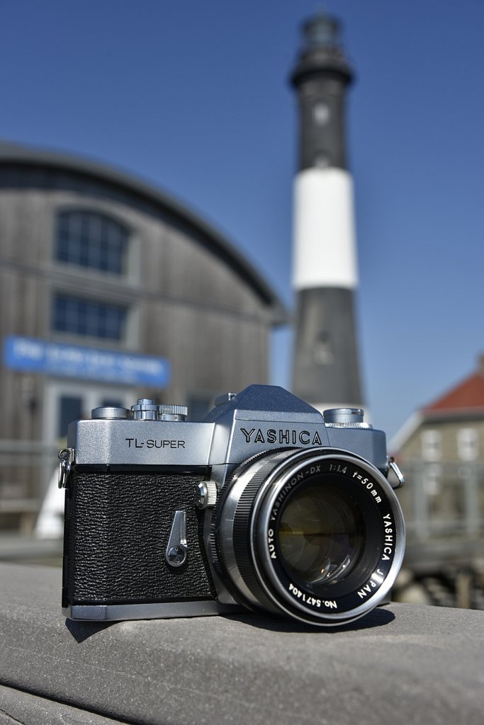 Yashica TL Super