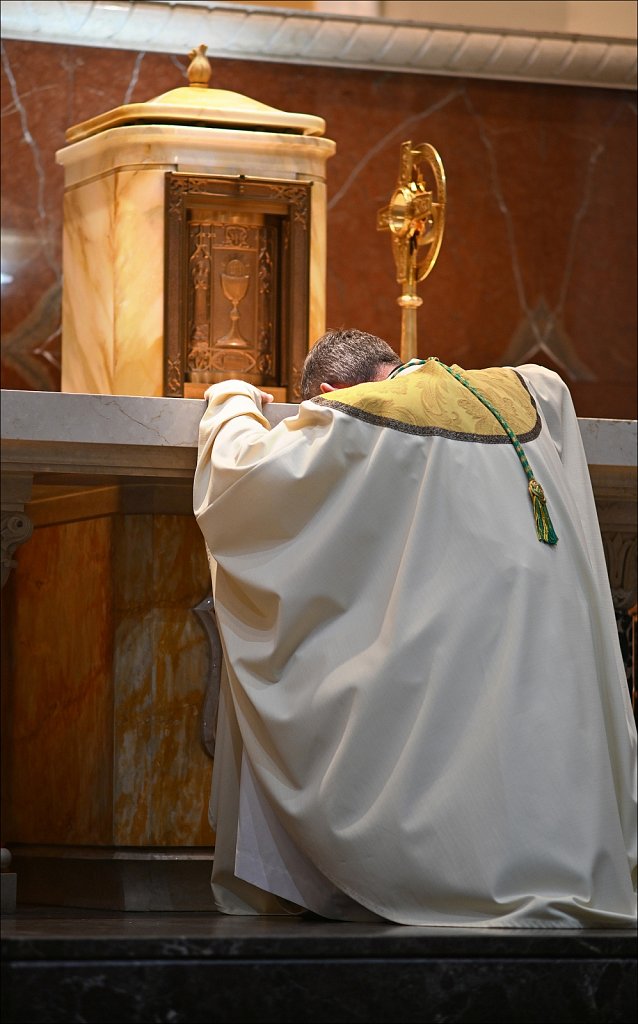 Mass of Thanksgiving at Holy Trinity RC Church